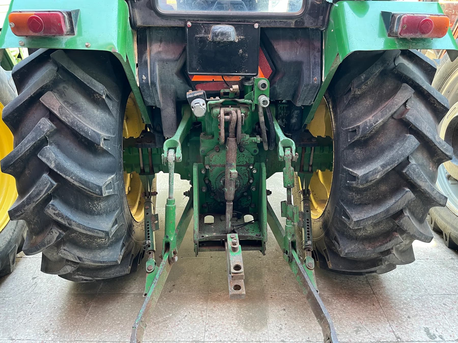 John Deere 5403 - 6