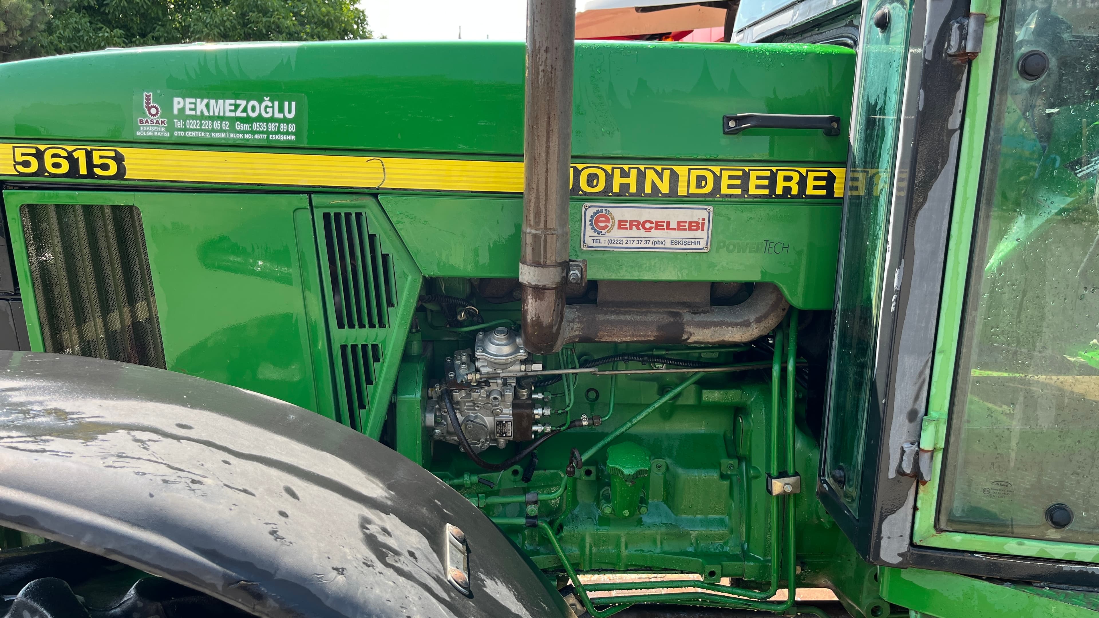 John Deere 5615 - 3