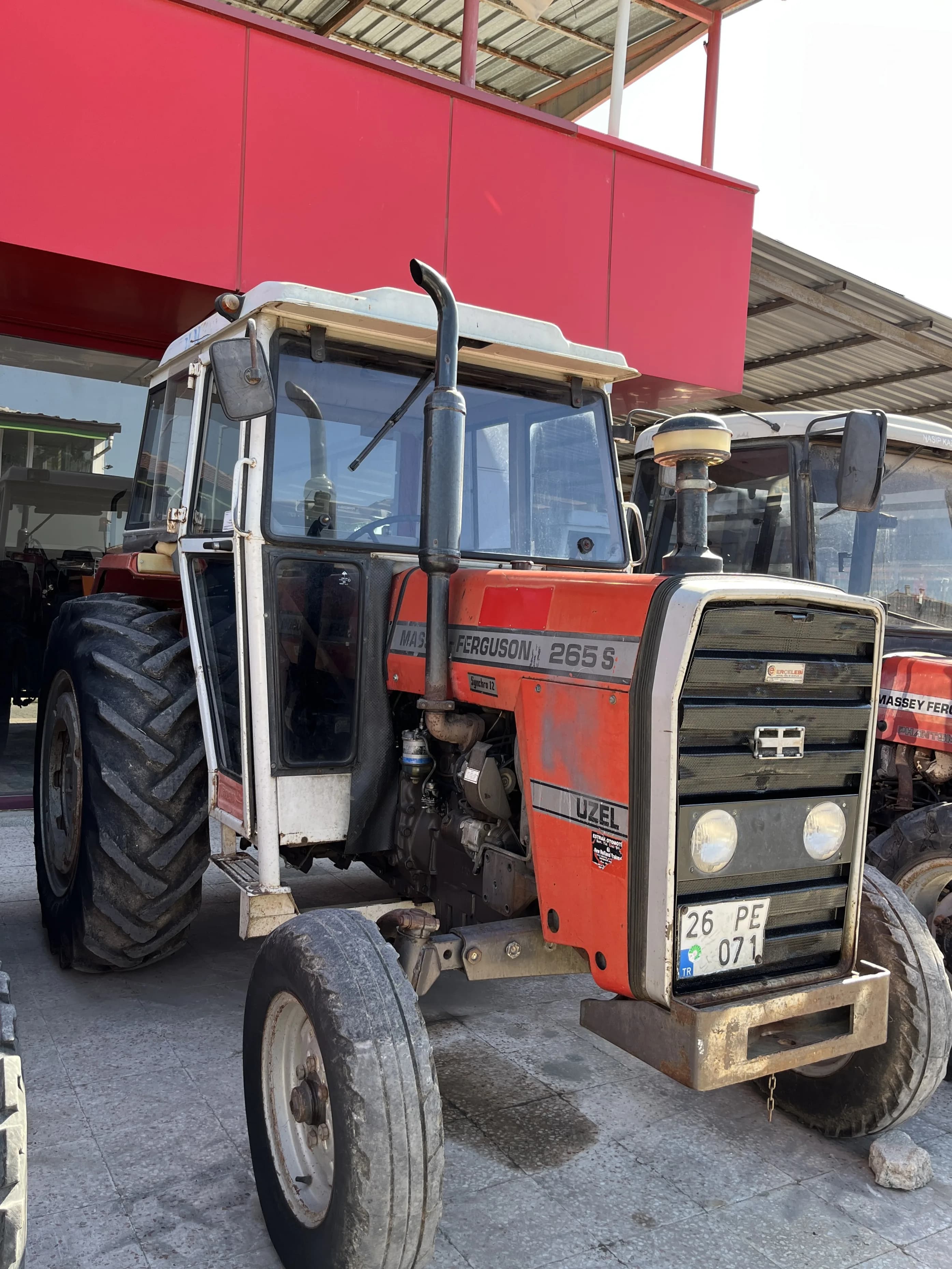 Massey Ferguson 265S - 3
