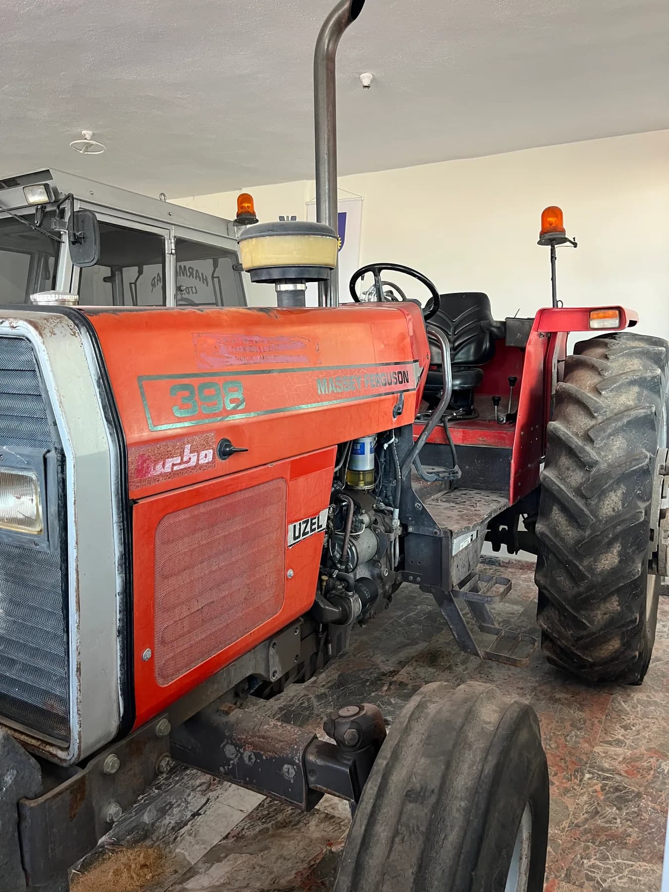 Massey Ferguson 398 - 2