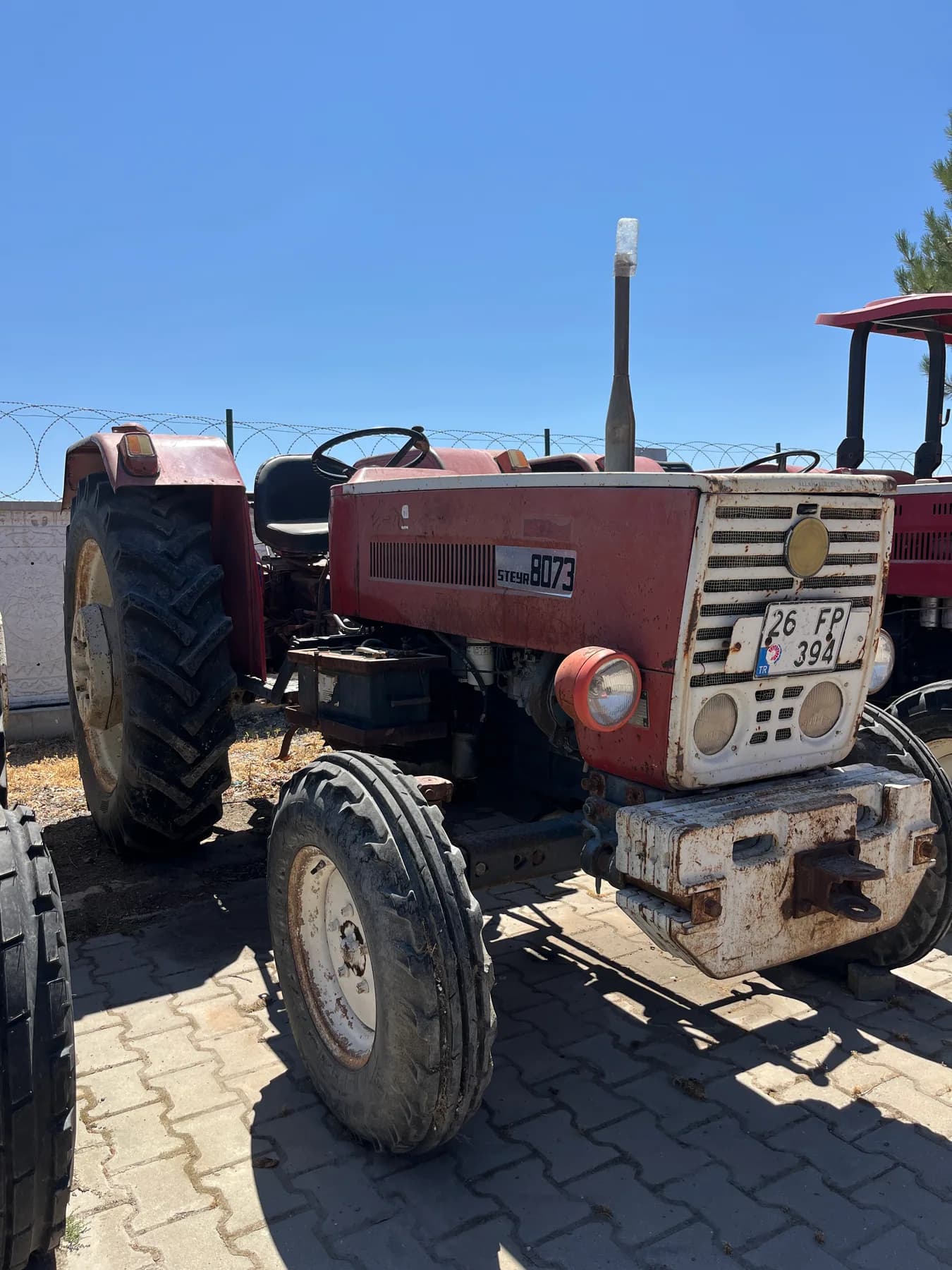 Steyr 8073 - 2