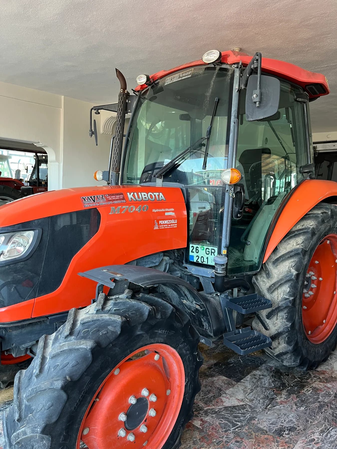 Kubota M7040 - 1