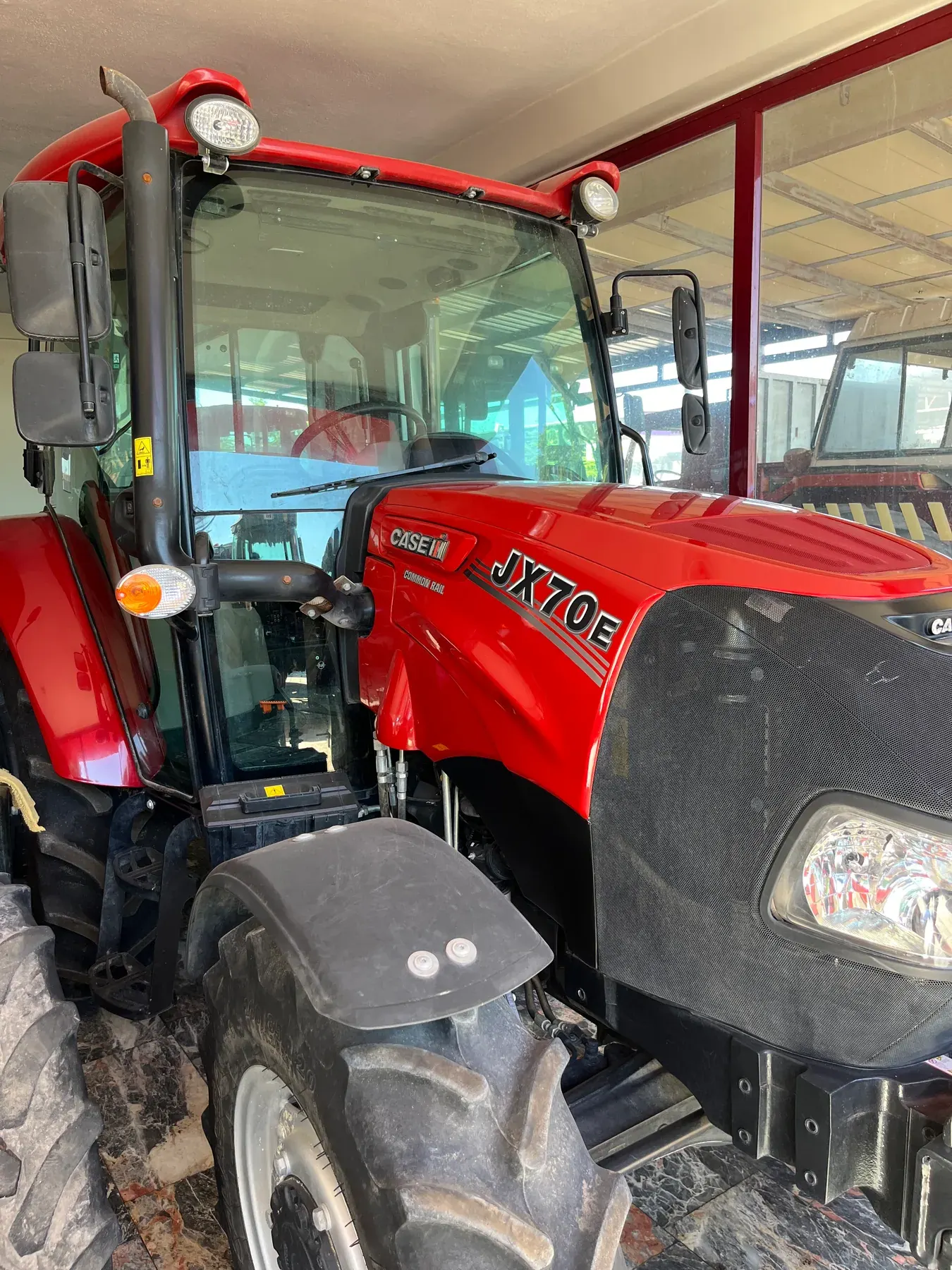 Case JX70E