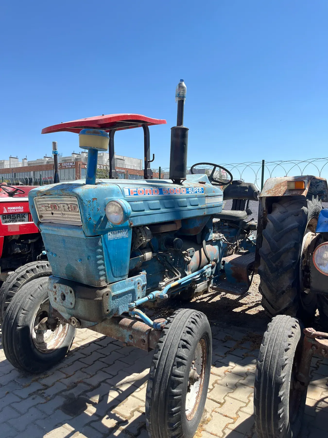 Ford 5000