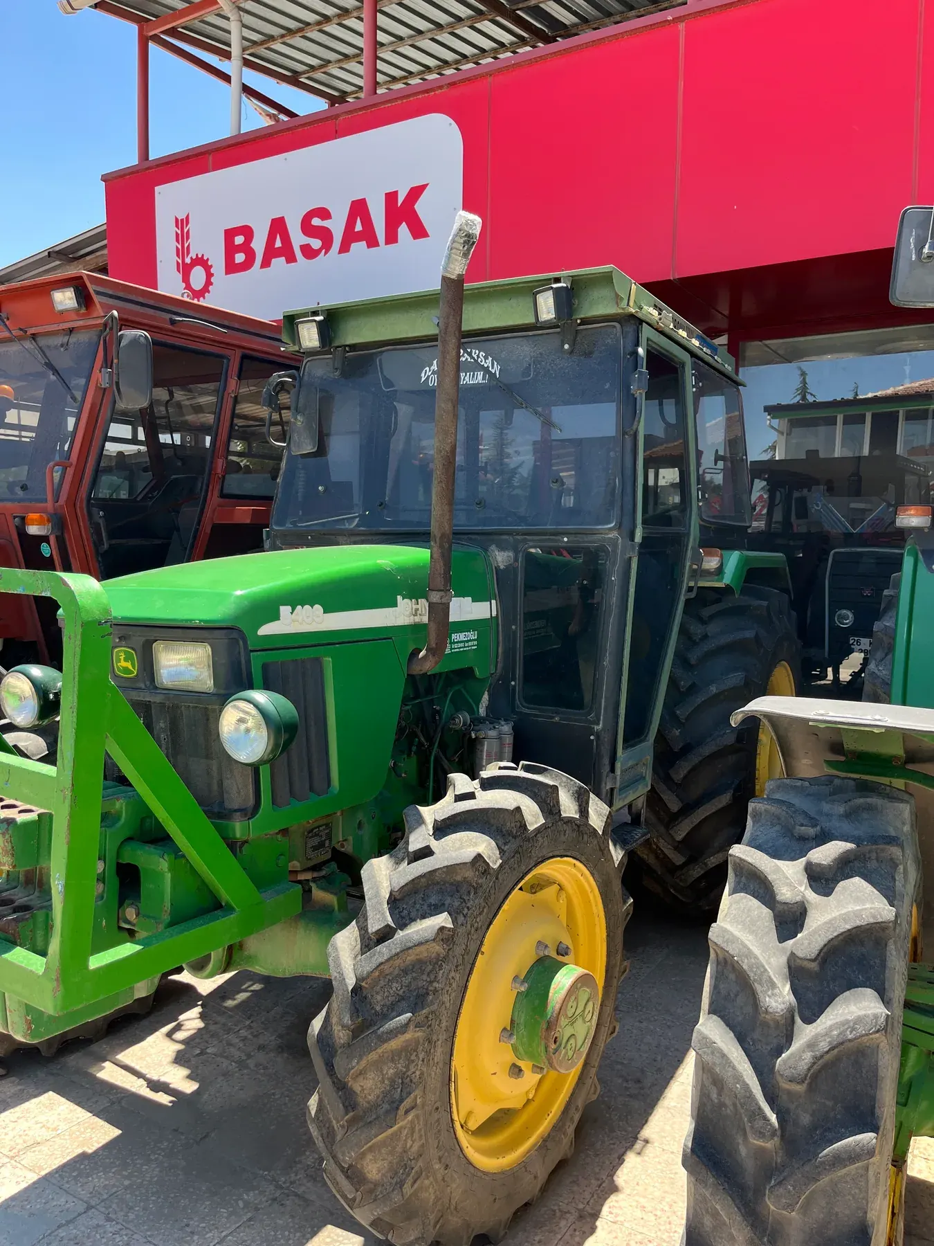John Deere 5403 - 3