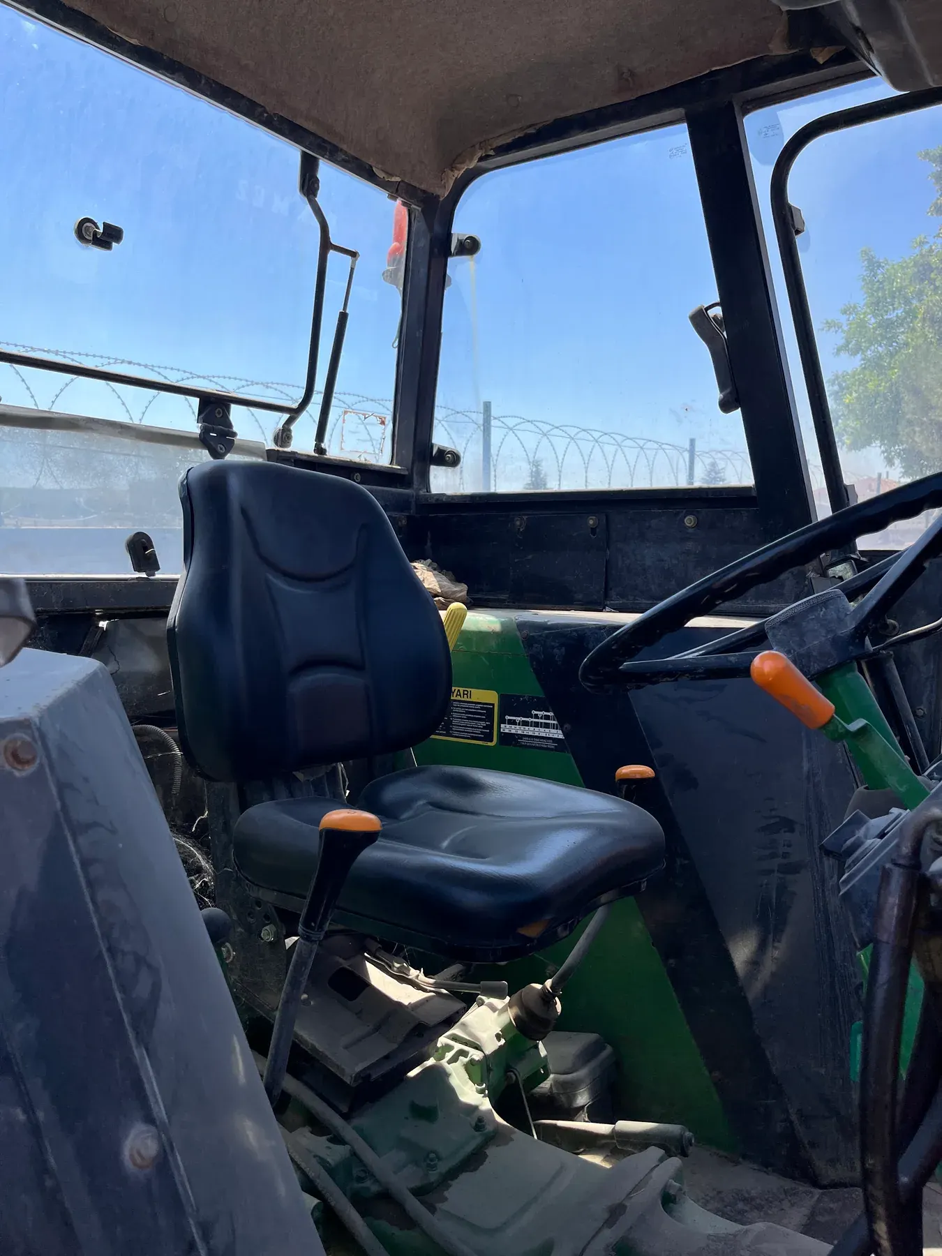 John Deere 5403 Kepçeli - 6