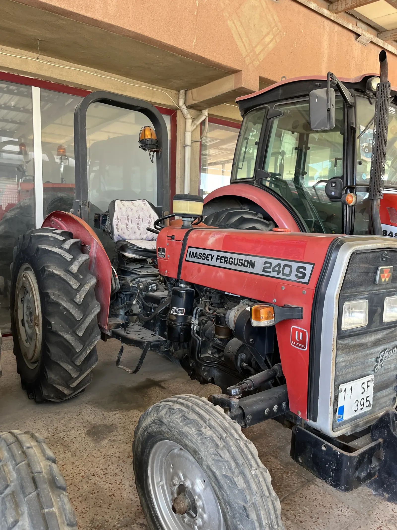 Massey Ferguson 240S