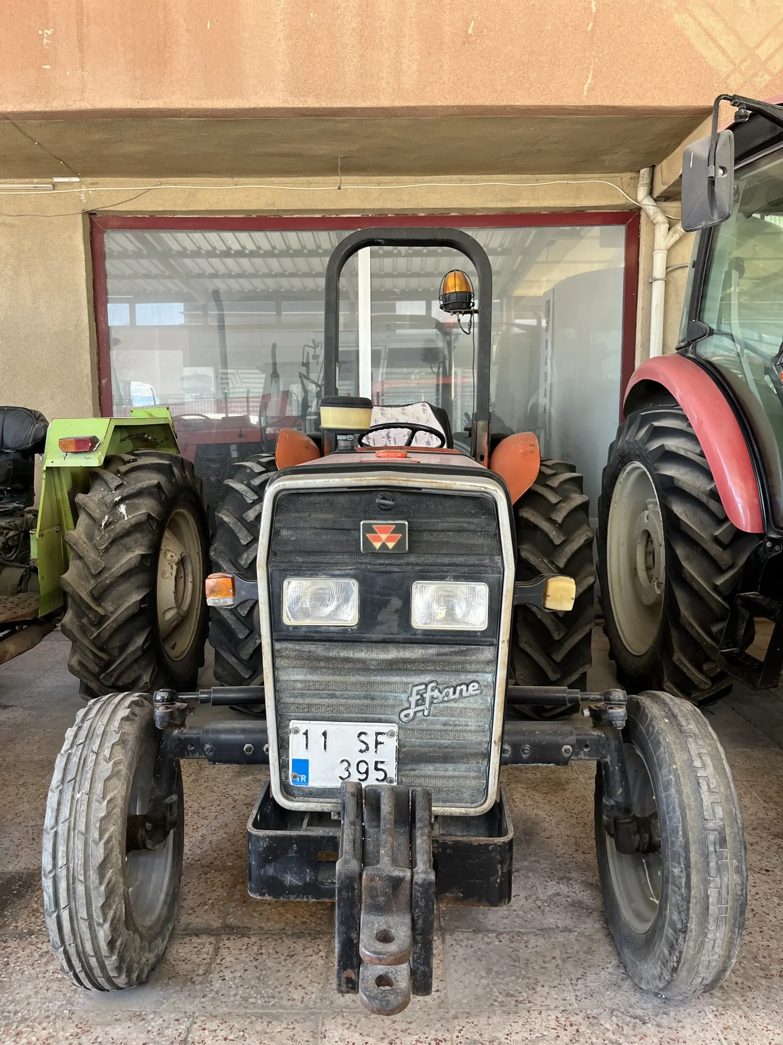 Massey Ferguson 240S - 2