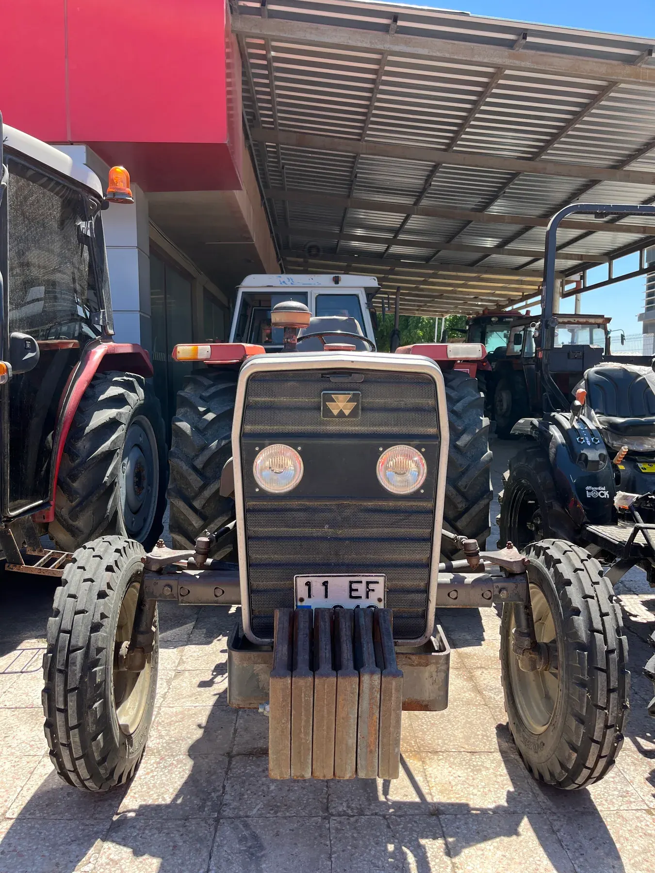 Massey Ferguson 240S - 5
