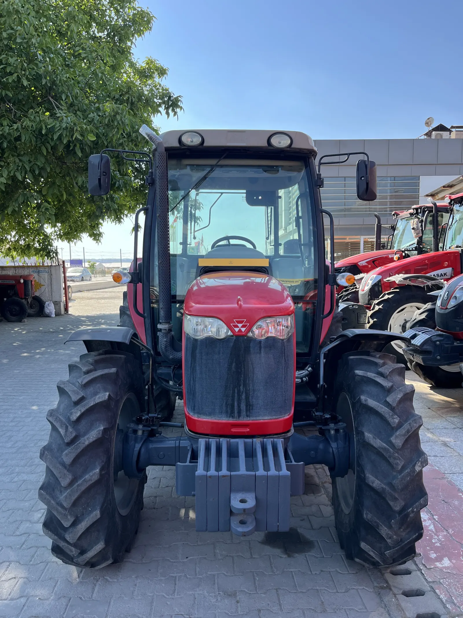 Massey Ferguson 2635 - 5