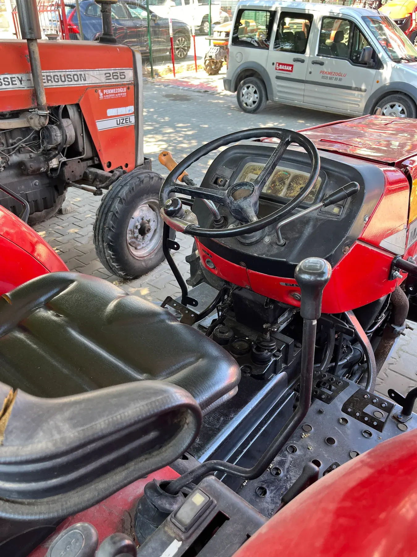 Massey Ferguson 265 - 9