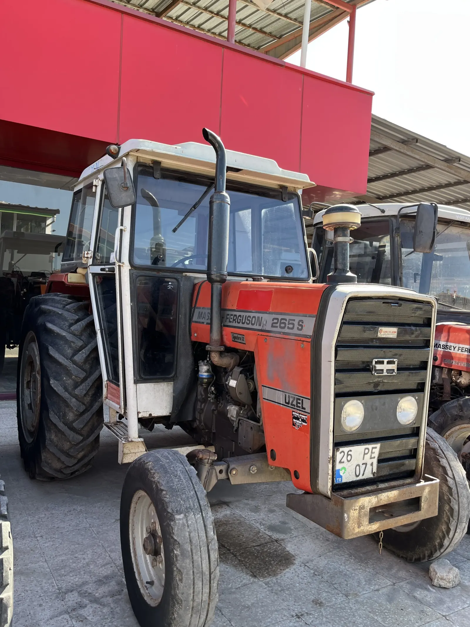 Massey Ferguson 265S - 3