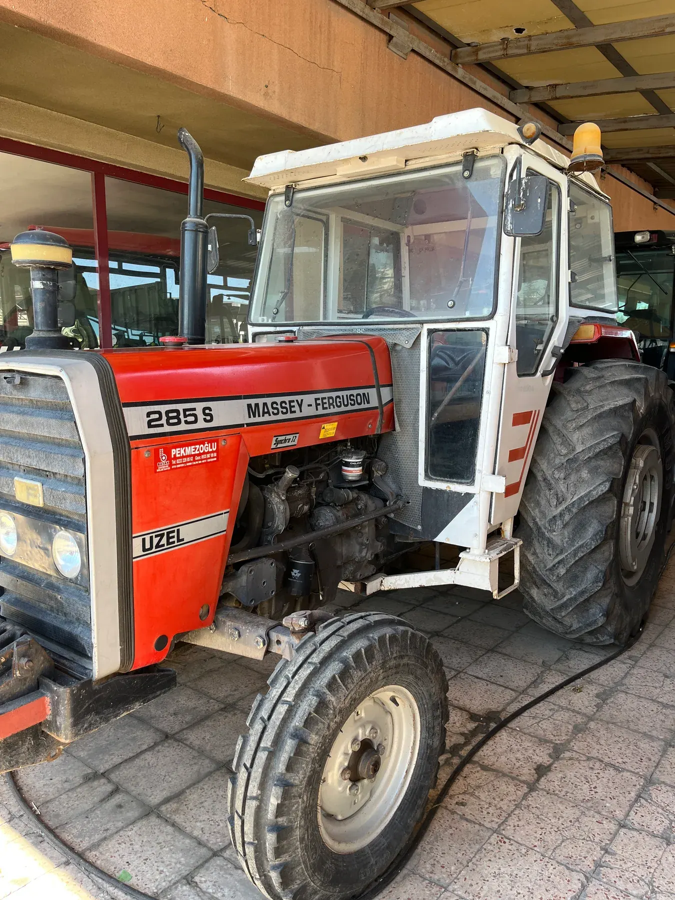 Massey Ferguson 285S