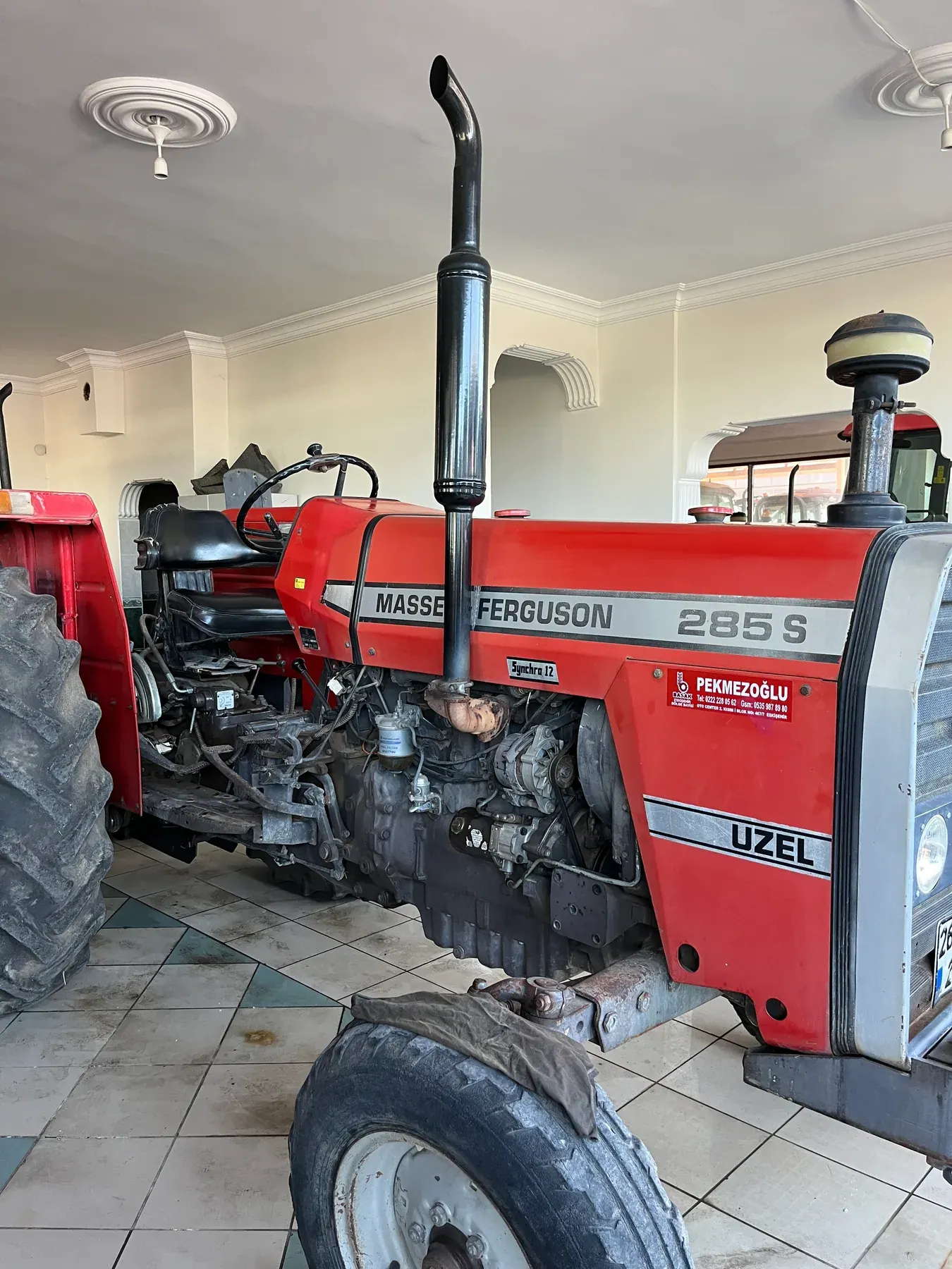 Massey Ferguson 285S - 2