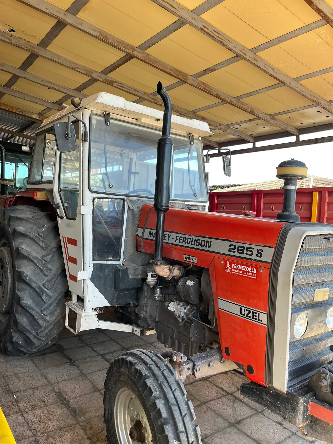 Massey Ferguson 285S - 2