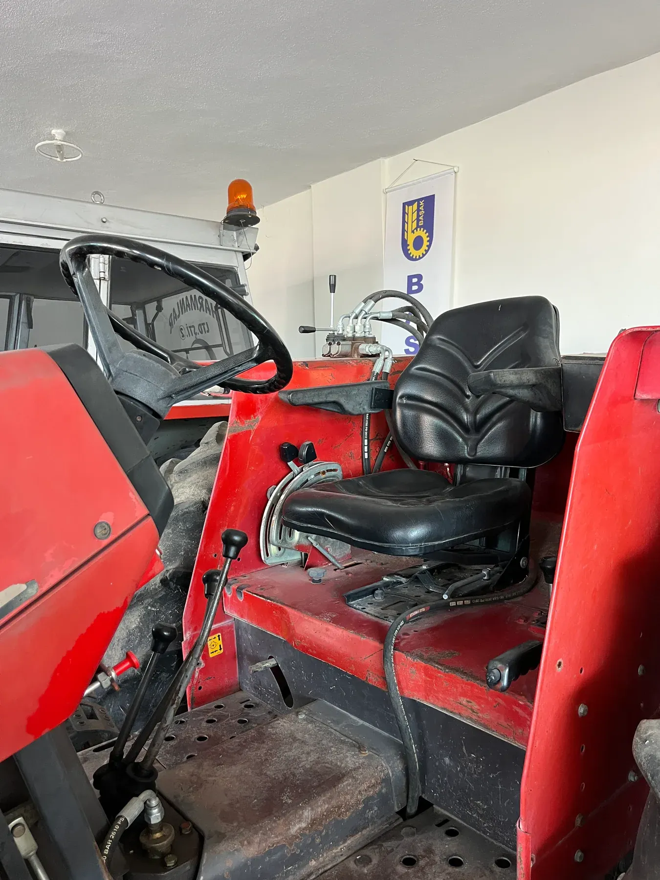Massey Ferguson 398 - 3