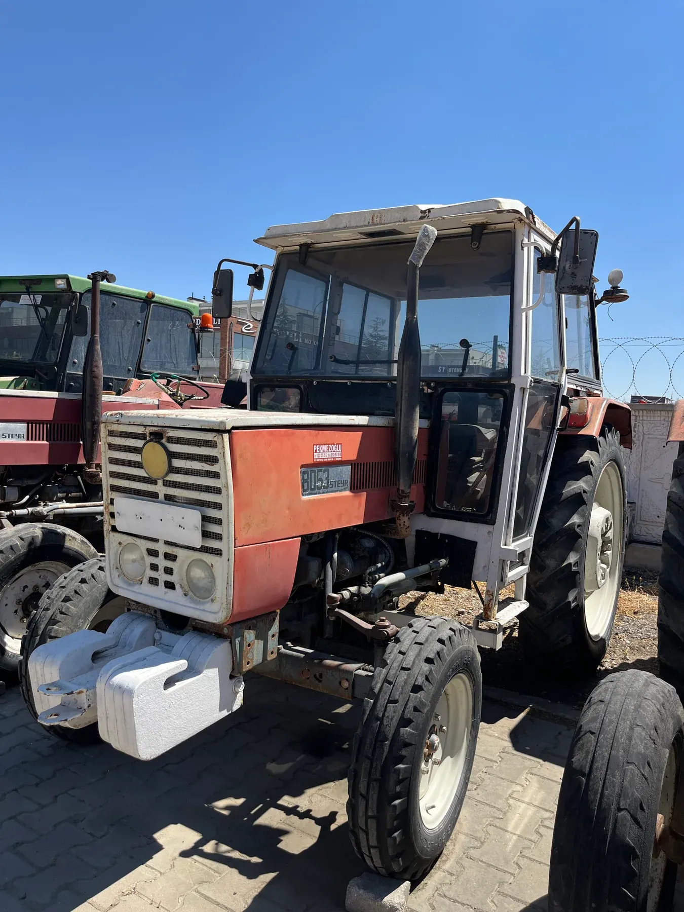 Steyr 8053