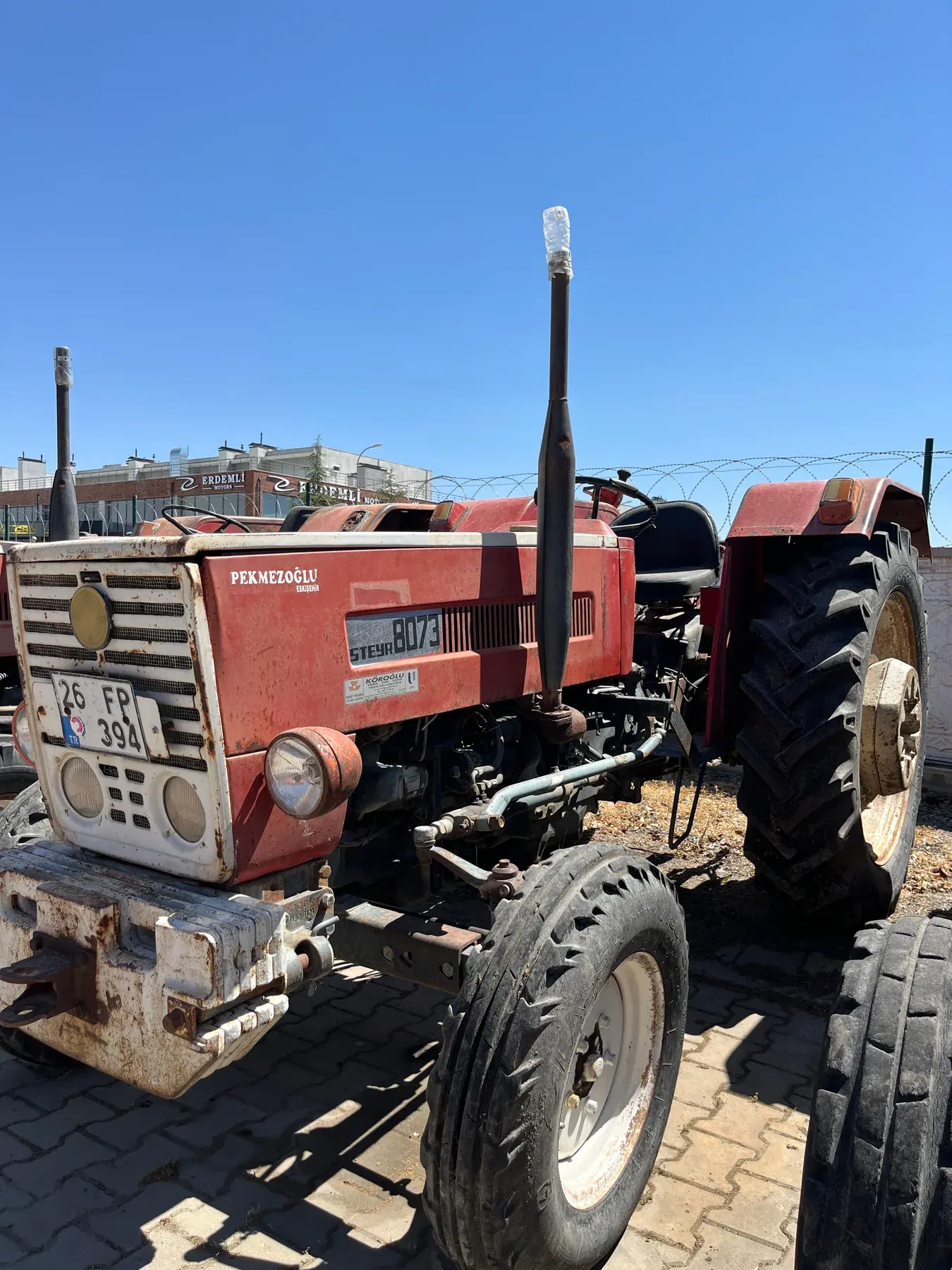 Steyr 8073