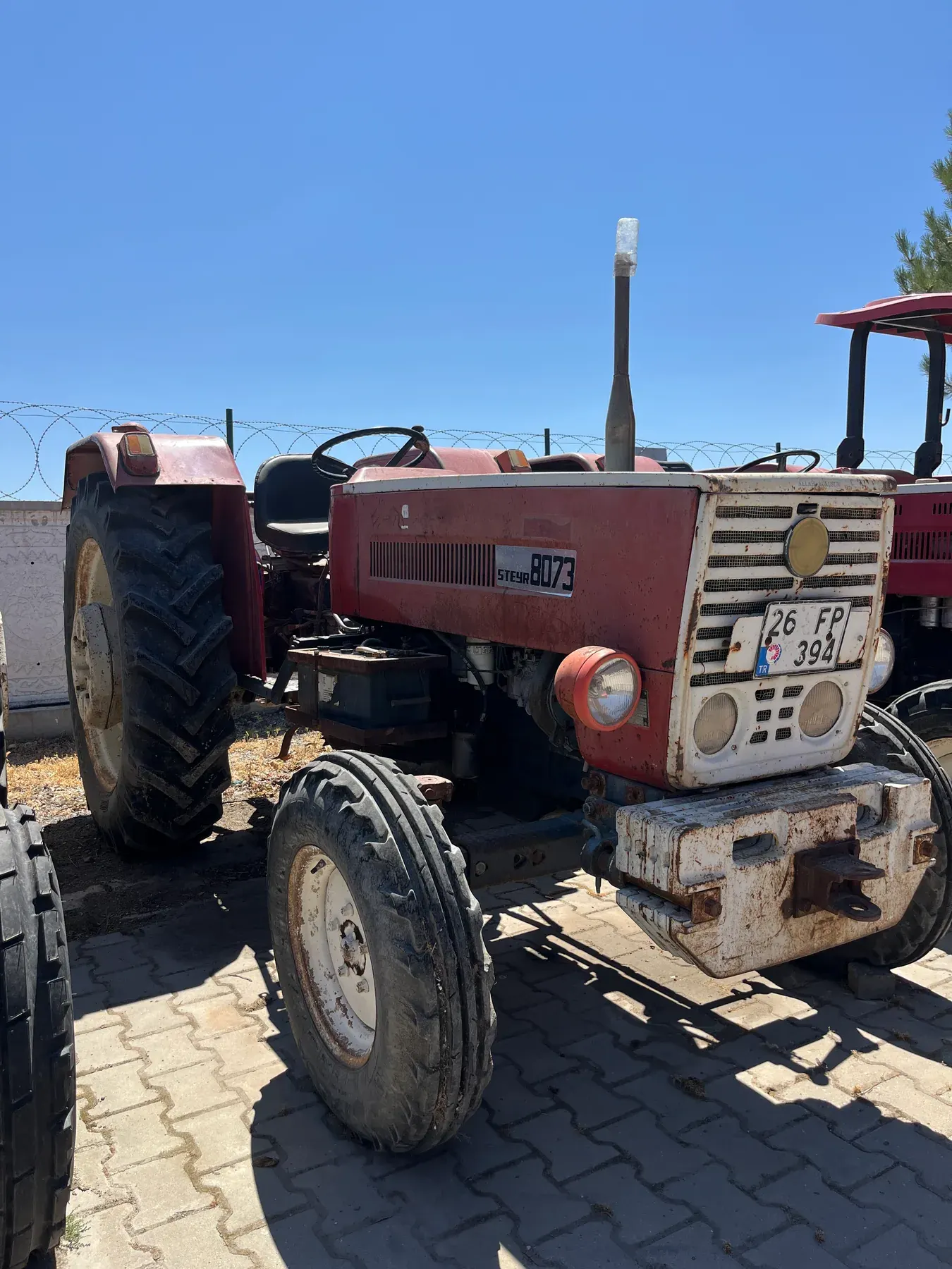 Steyr 8073 - 2